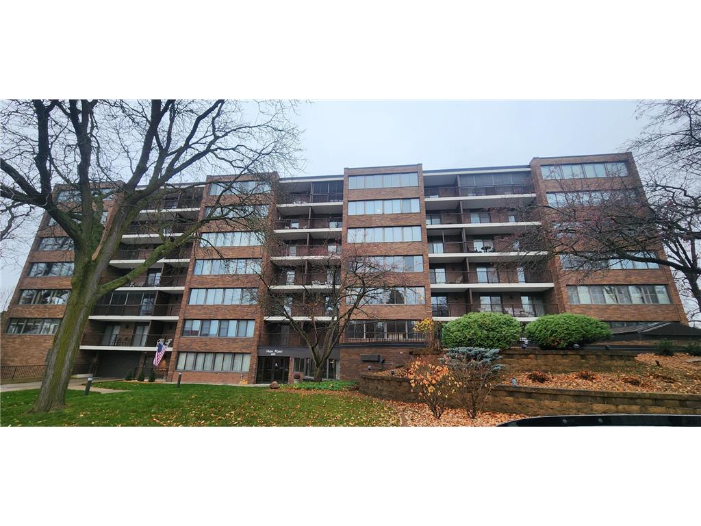 600 4th Street SW #104 Rochester MN 55902 6823024 image3