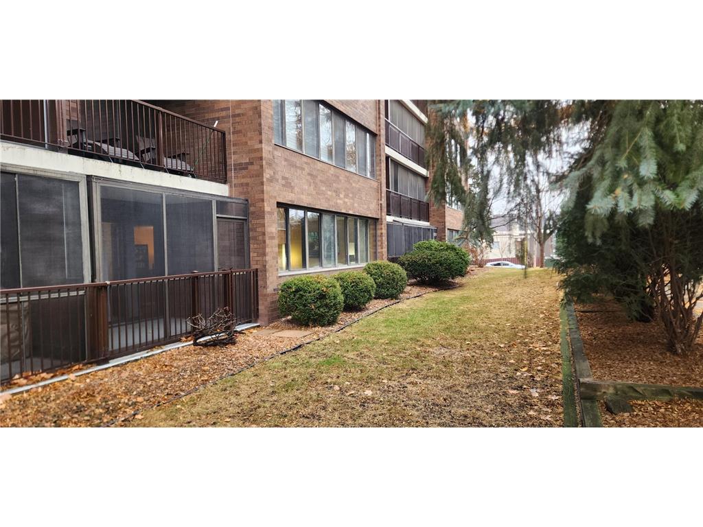 600 4th Street SW #104 Rochester MN 55902 6823024 image4