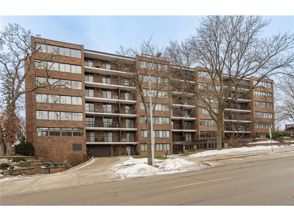 600 4th Street SW #402 Rochester MN 55902 7010738 image1