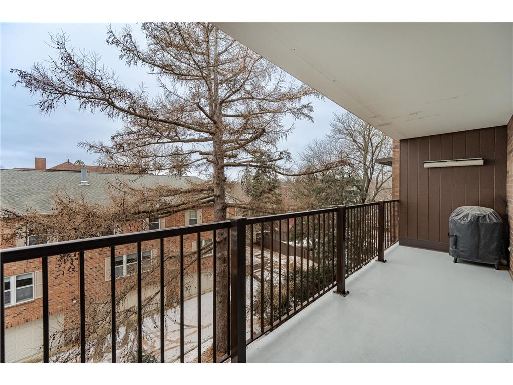 600 4th Street SW #402 Rochester MN 55902 7010738 image2