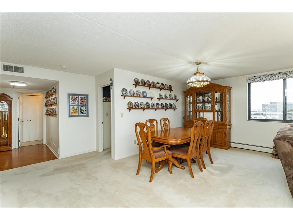 600 4th Street SW #402 Rochester MN 55902 7010738 image4