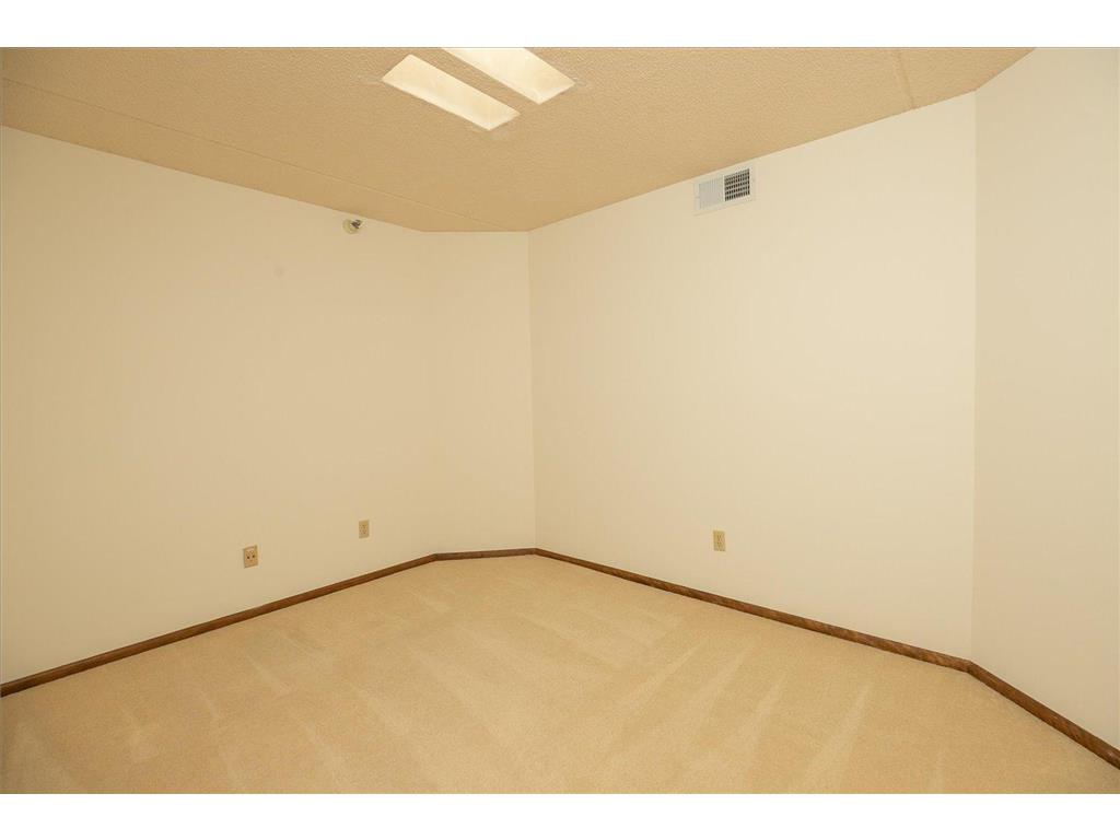 600 4th Street SW #605 Rochester MN 55902 7094228 image15