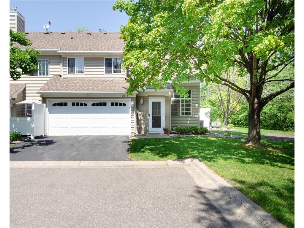 600 85th Lane NW #8 Coon Rapids MN 55433 6459513 image1