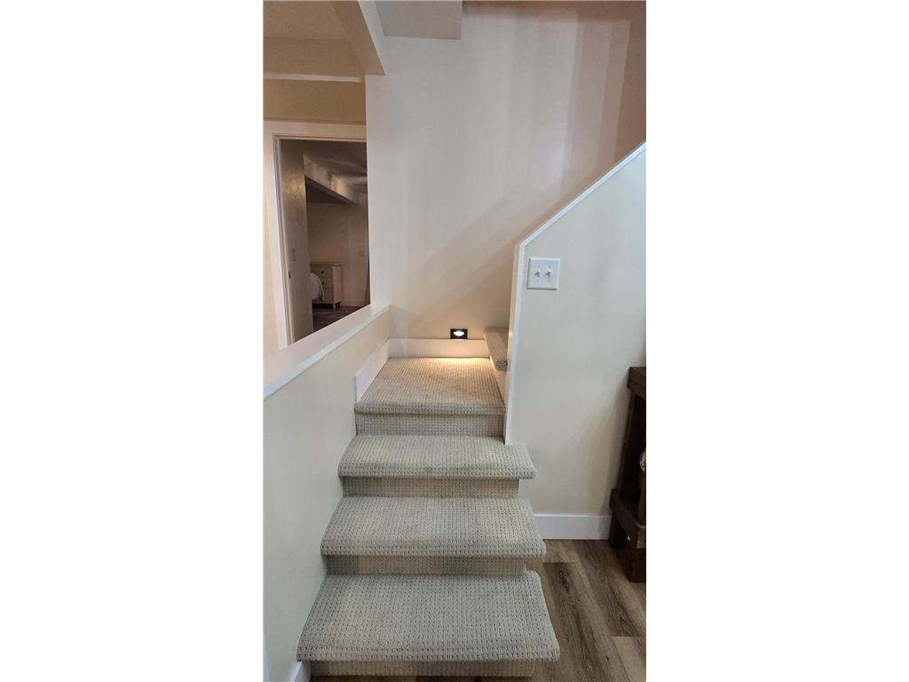 600 Birch Avenue N New Richland MN 56072 6814838 image25