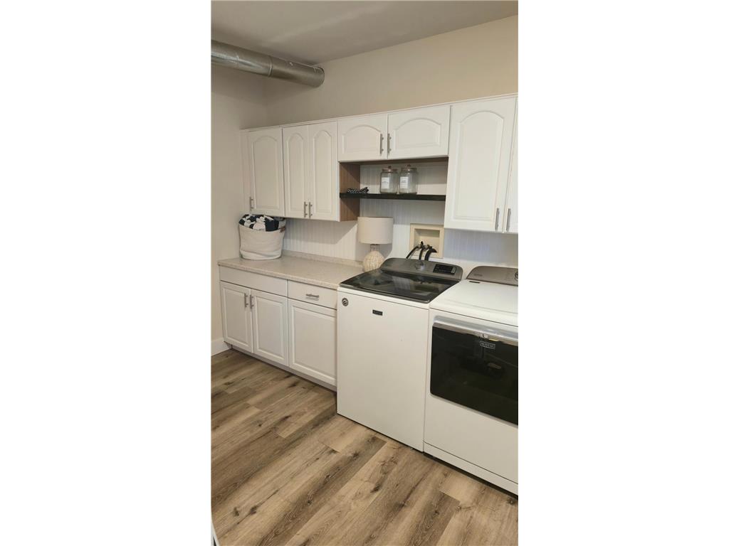 600 Birch Avenue N New Richland MN 56072 6814838 image3