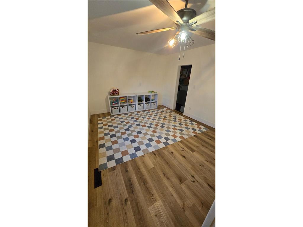 600 Birch Avenue N New Richland MN 56072 6814838 image36