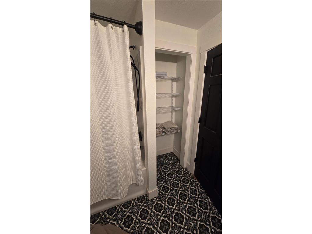 600 Birch Avenue N New Richland MN 56072 6814838 image40