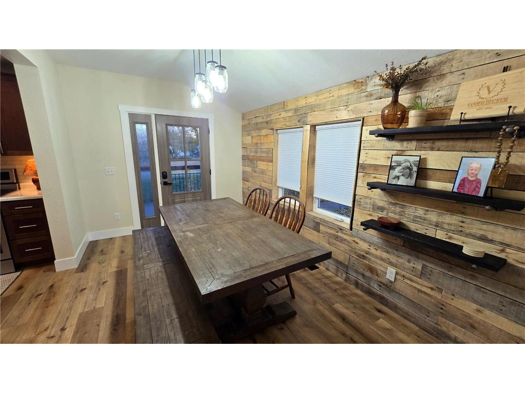 600 Birch Avenue N New Richland MN 56072 6814838 image9