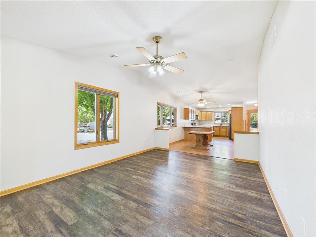 600 Boulevard Avenue NE Montgomery MN 56069 6772463 image11