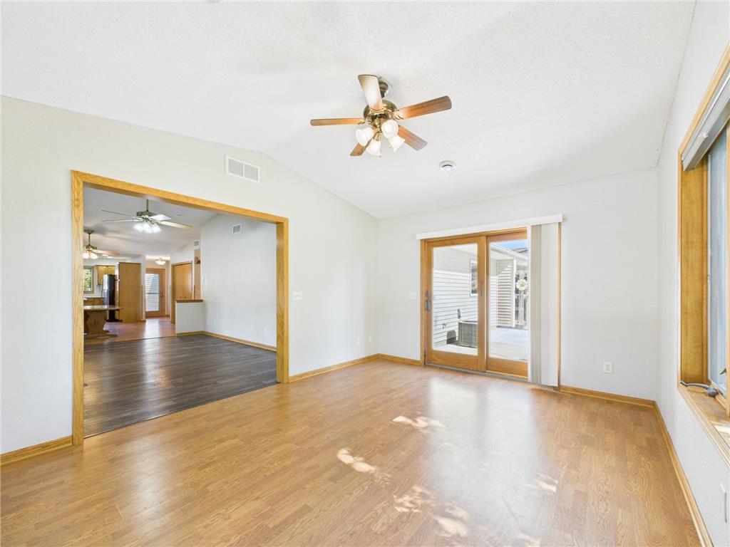 600 Boulevard Avenue NE Montgomery MN 56069 6772463 image15