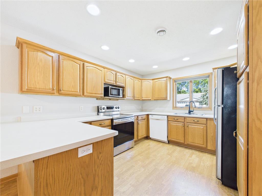 600 Boulevard Avenue NE Montgomery MN 56069 6772463 image2