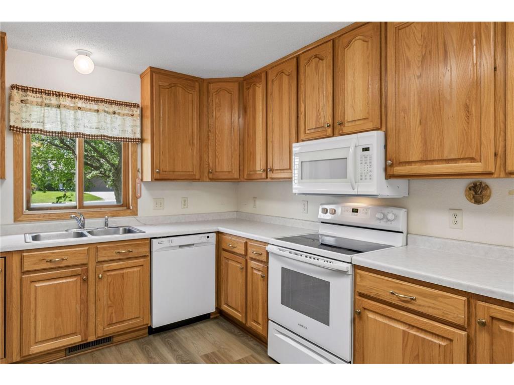 600 E Welco Drive Montgomery MN 56069 7076160 image8