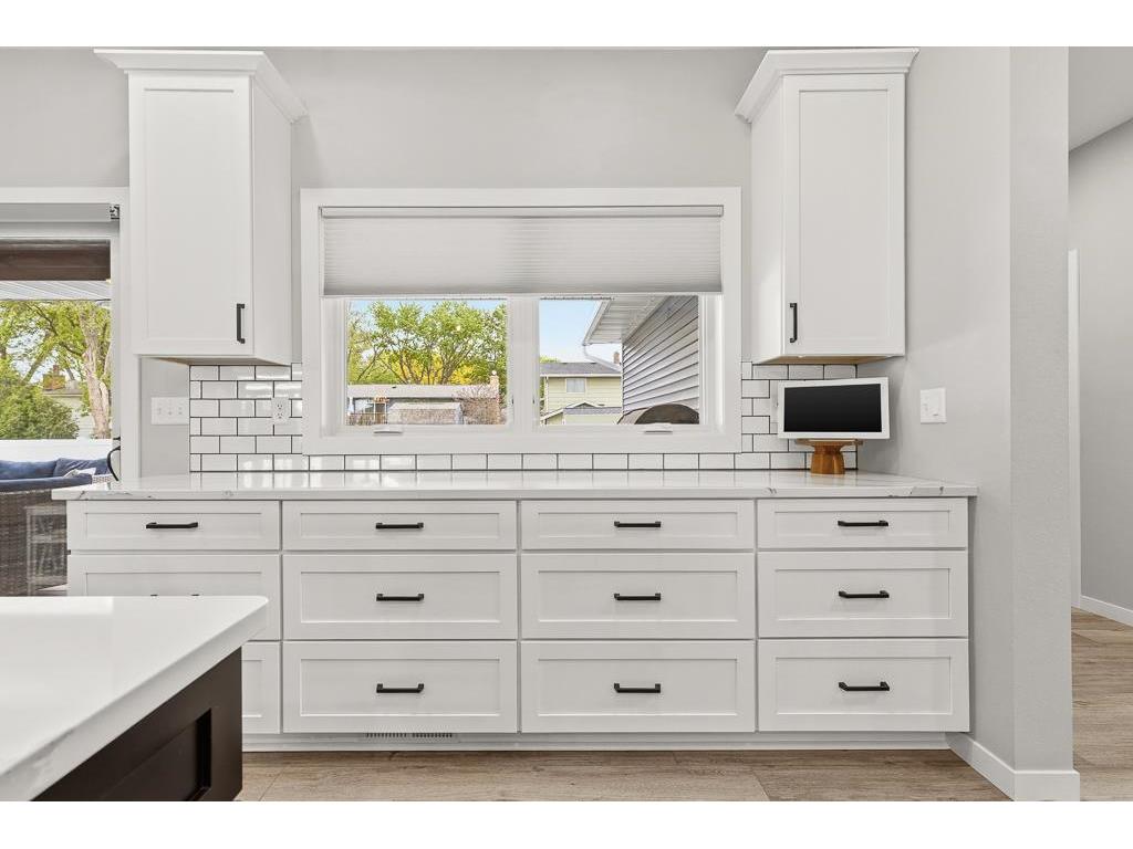 600 Elizabeth Street Marshall MN 56258 7075875 image21