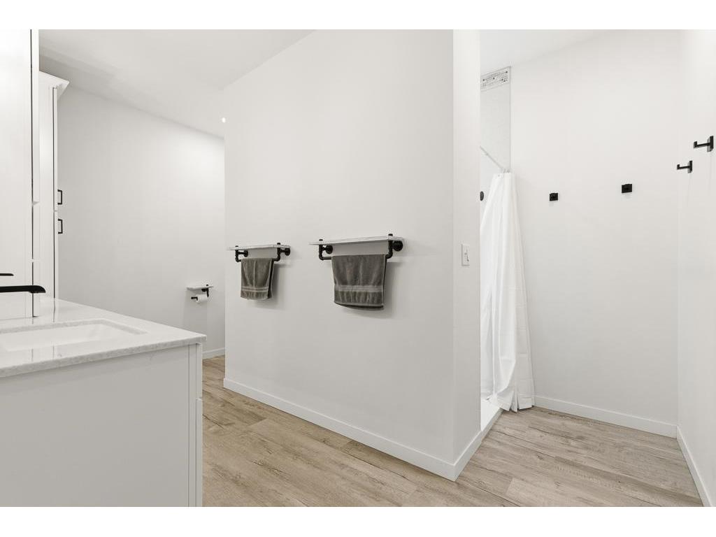 600 Elizabeth Street Marshall MN 56258 7075875 image33