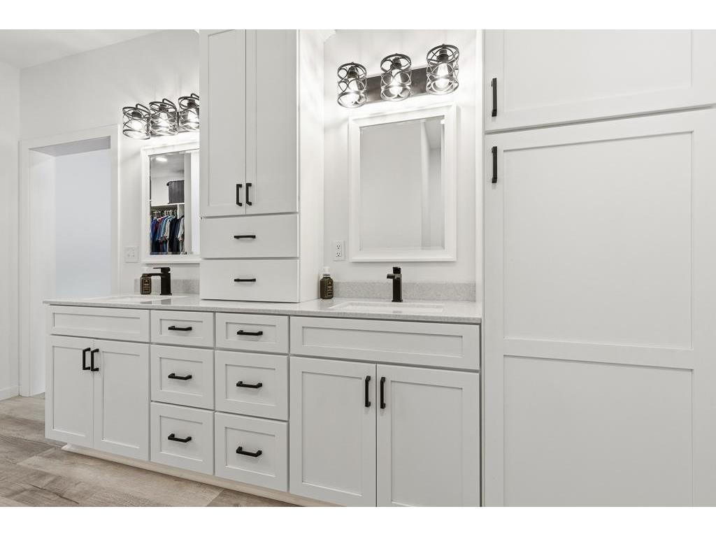 600 Elizabeth Street Marshall MN 56258 7075875 image35
