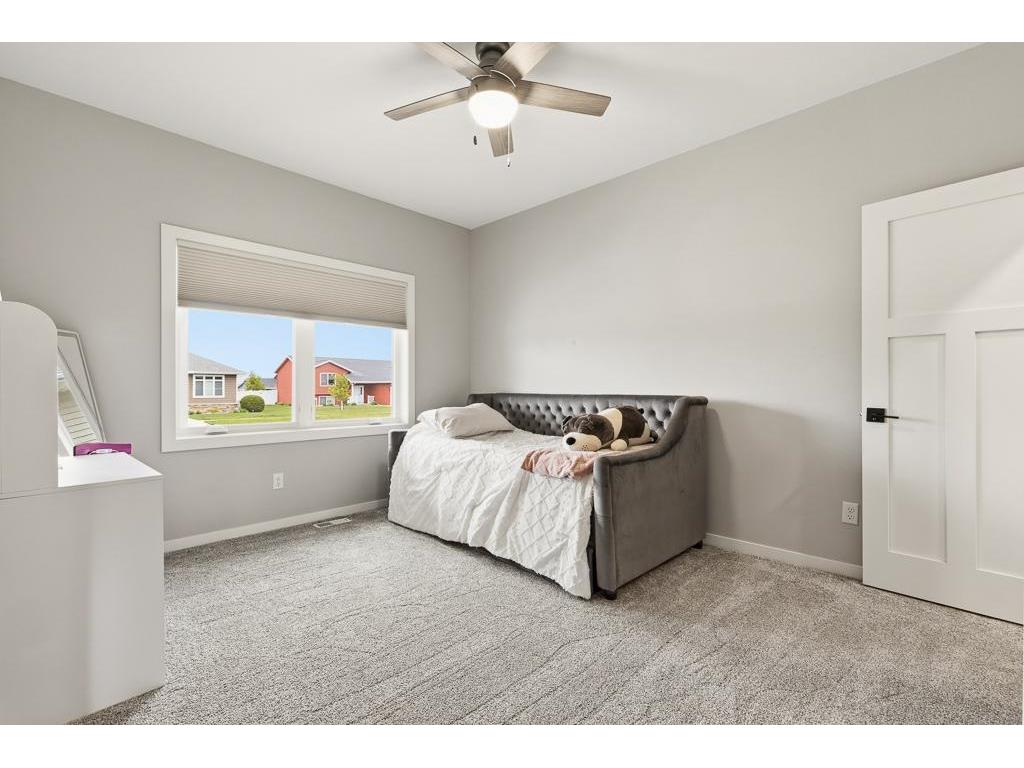 600 Elizabeth Street Marshall MN 56258 7075875 image40