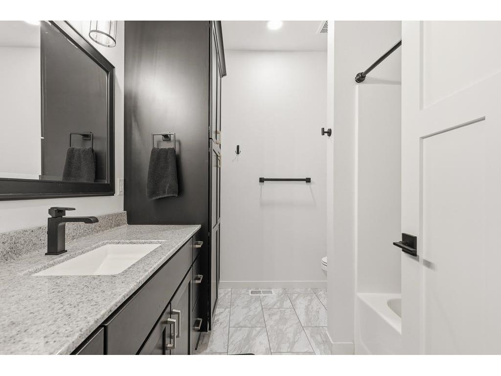 600 Elizabeth Street Marshall MN 56258 7075875 image51