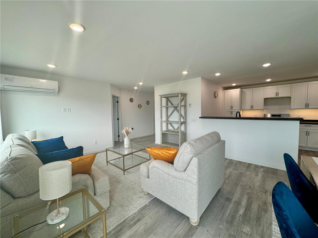 600 Garfield Street SE Warroad MN 56763 6680399 image1