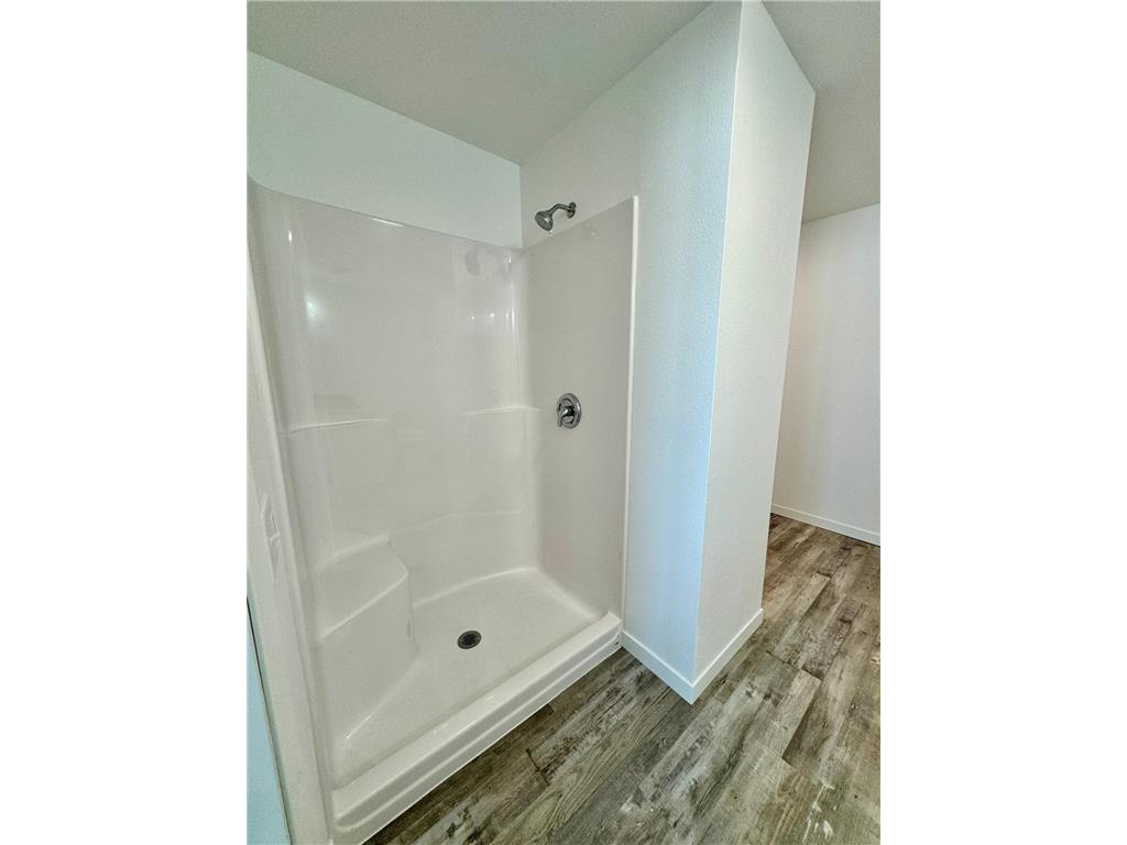 600 Garfield Street SE Warroad MN 56763 6680399 image10