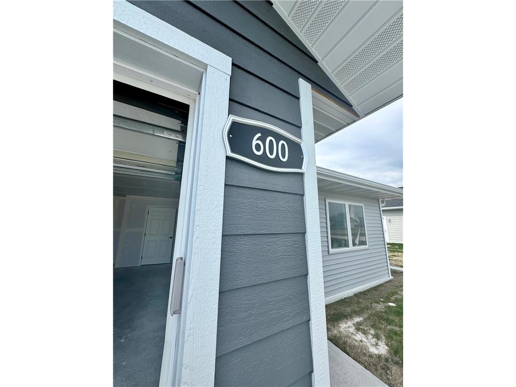 600 Garfield Street SE Warroad MN 56763 6680399 image18