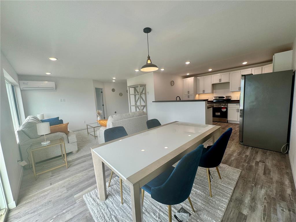 600 Garfield Street SE Warroad MN 56763 6680399 image3