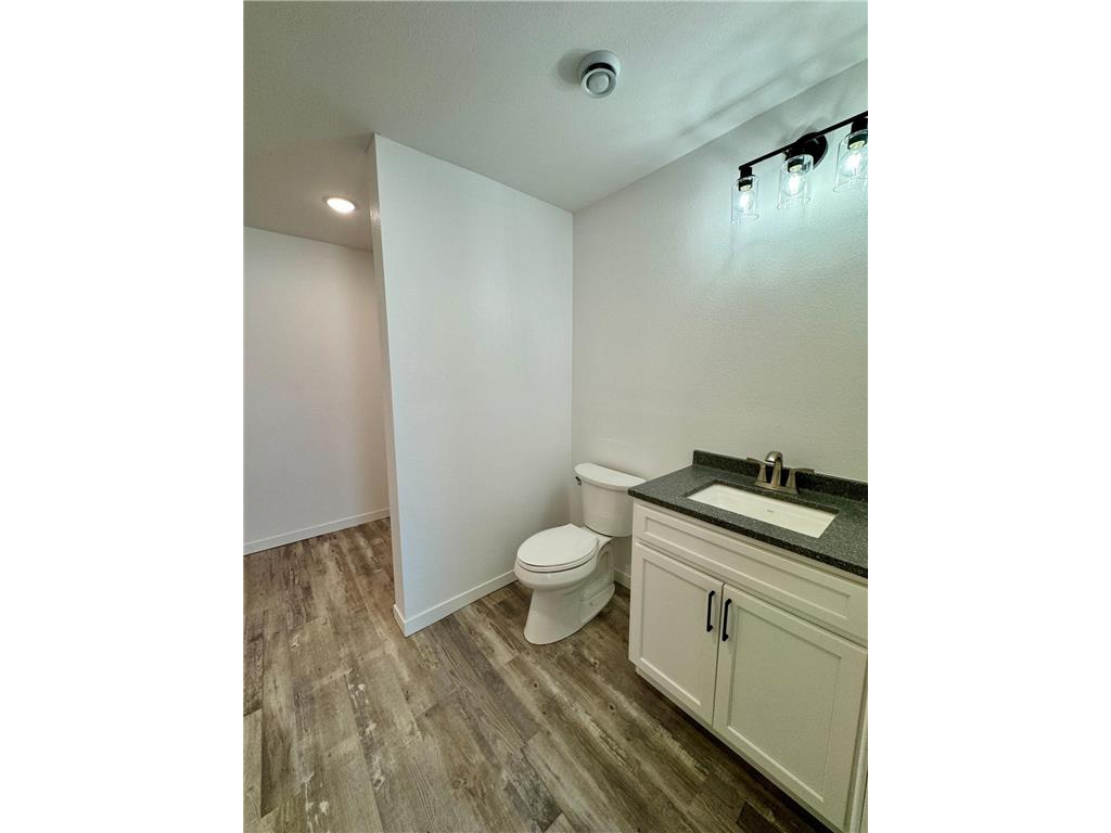 600 Garfield Street SE Warroad MN 56763 6680399 image9