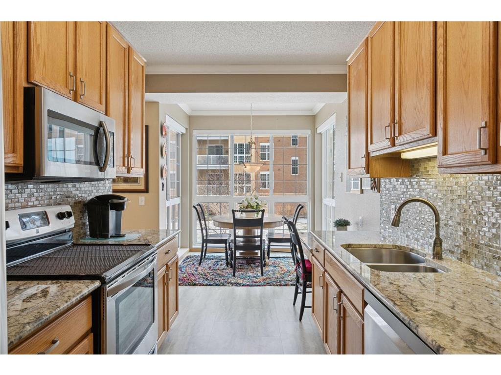 600 Greenhaven Drive #110 Burnsville MN 55306 7005357 image1