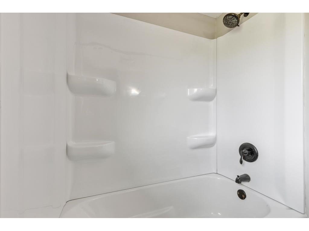 600 Lawrence Street Marshall MN 56258 7087166 image29