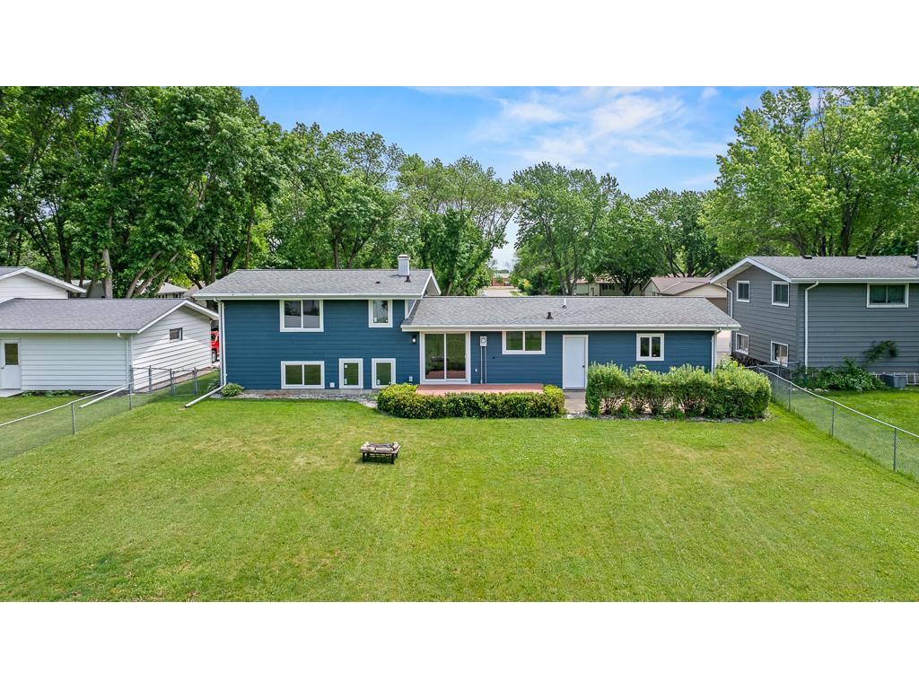 600 Lawrence Street Marshall MN 56258 7087166 image4