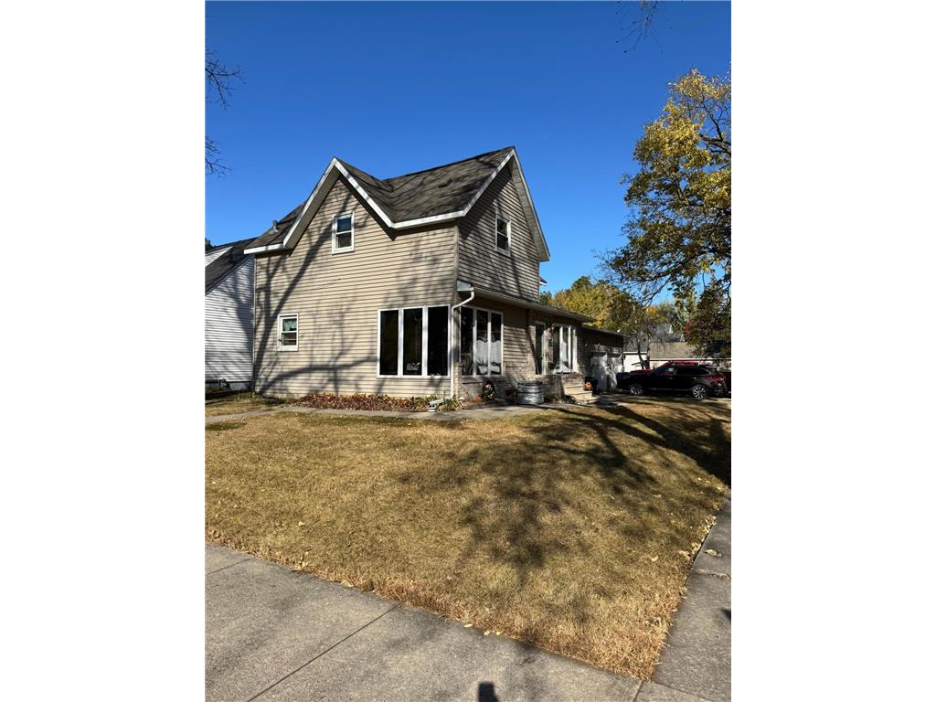 600 Maple Street SW Sleepy Eye MN 56085 6693411 image1