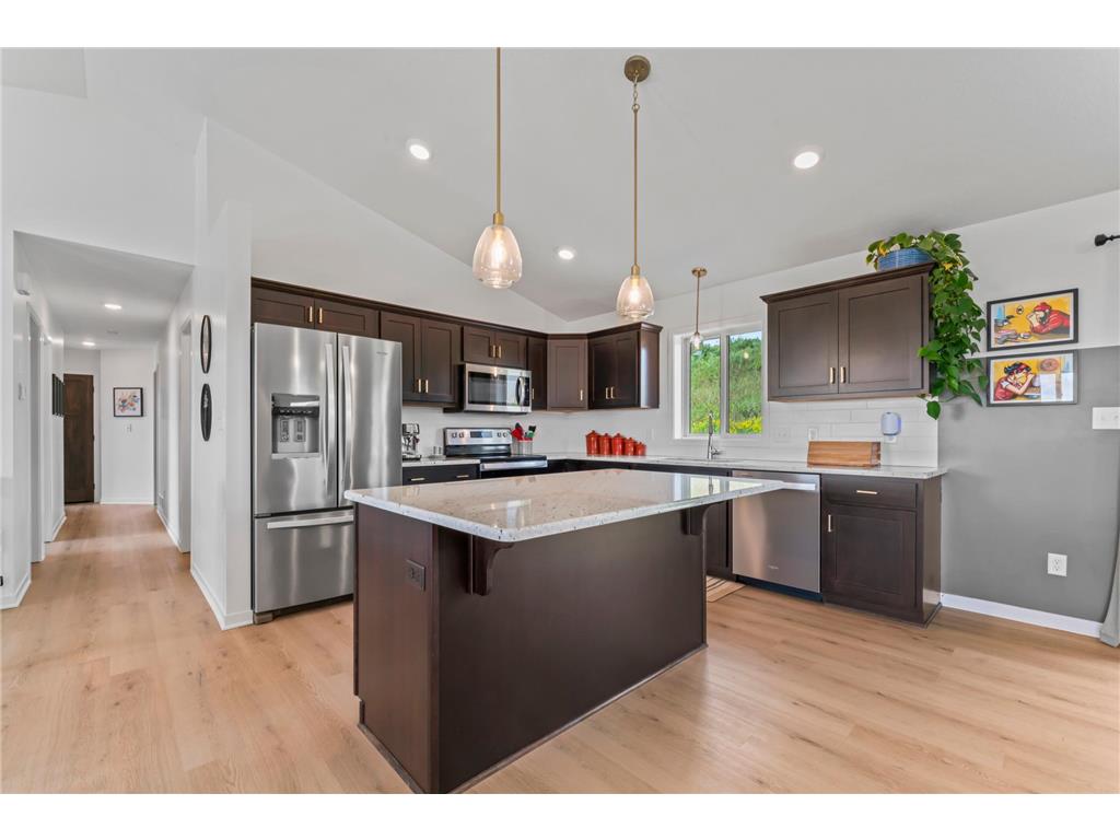 600 Mulligan Drive Zumbrota MN 55992 7008923 image12