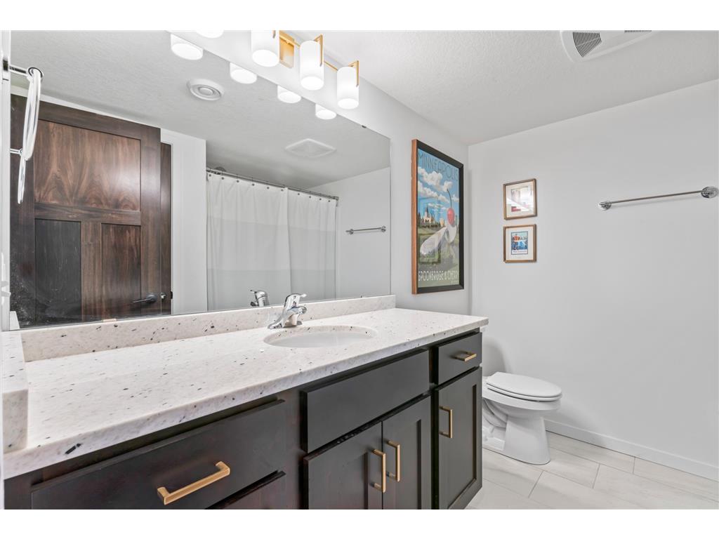 600 Mulligan Drive Zumbrota MN 55992 7008923 image32