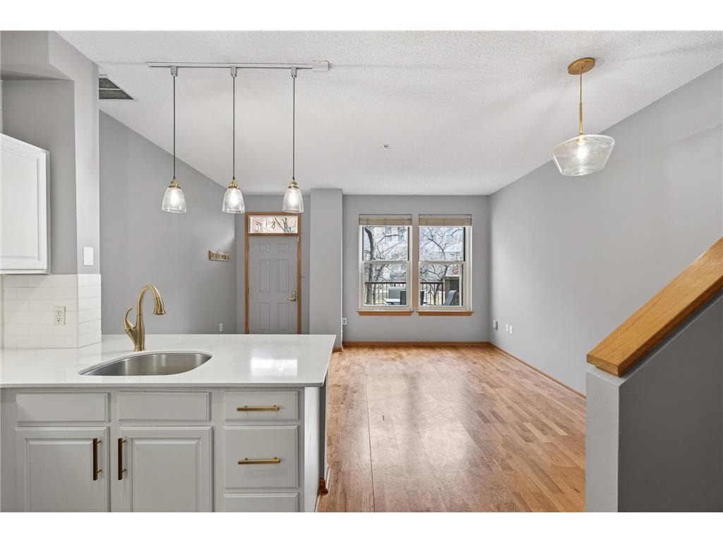 600 N 2nd Street #112 Minneapolis MN 55401 7043439 image13