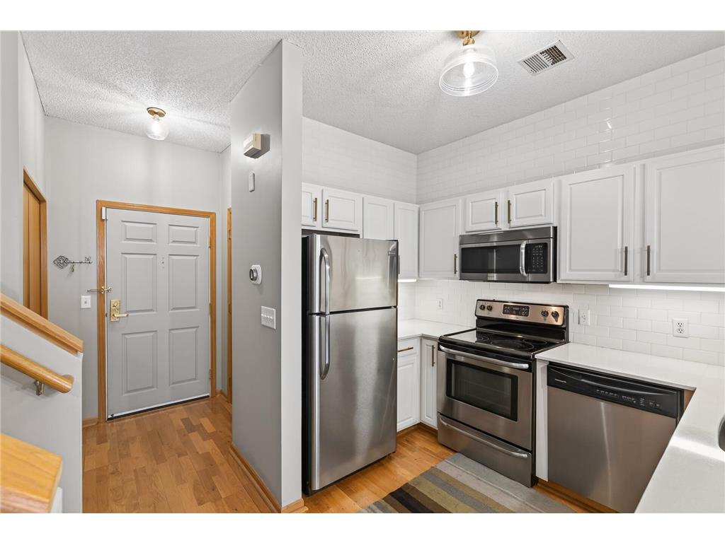 600 N 2nd Street #112 Minneapolis MN 55401 7043439 image8