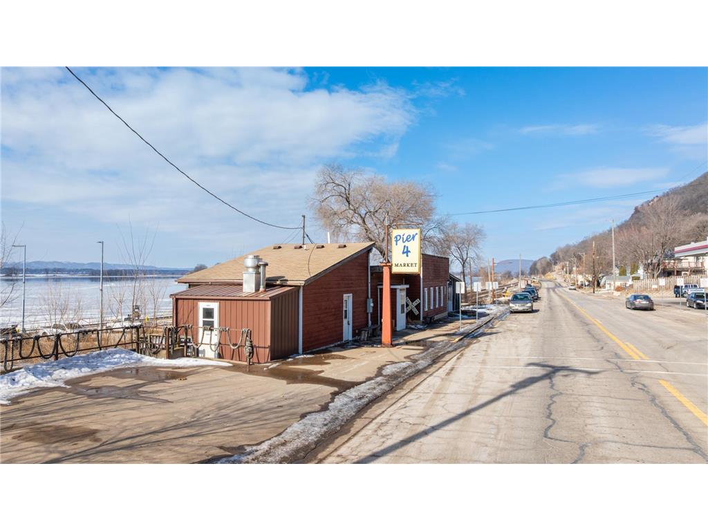 600 N Main Street Alma WI 54610 7022782 image4