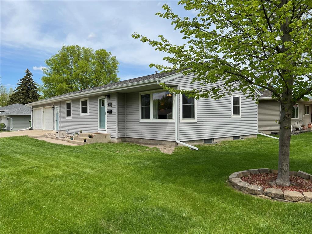 600 N Minnesota Street, Marshall, MN, 56258 MLS 7271775 Edina Realty