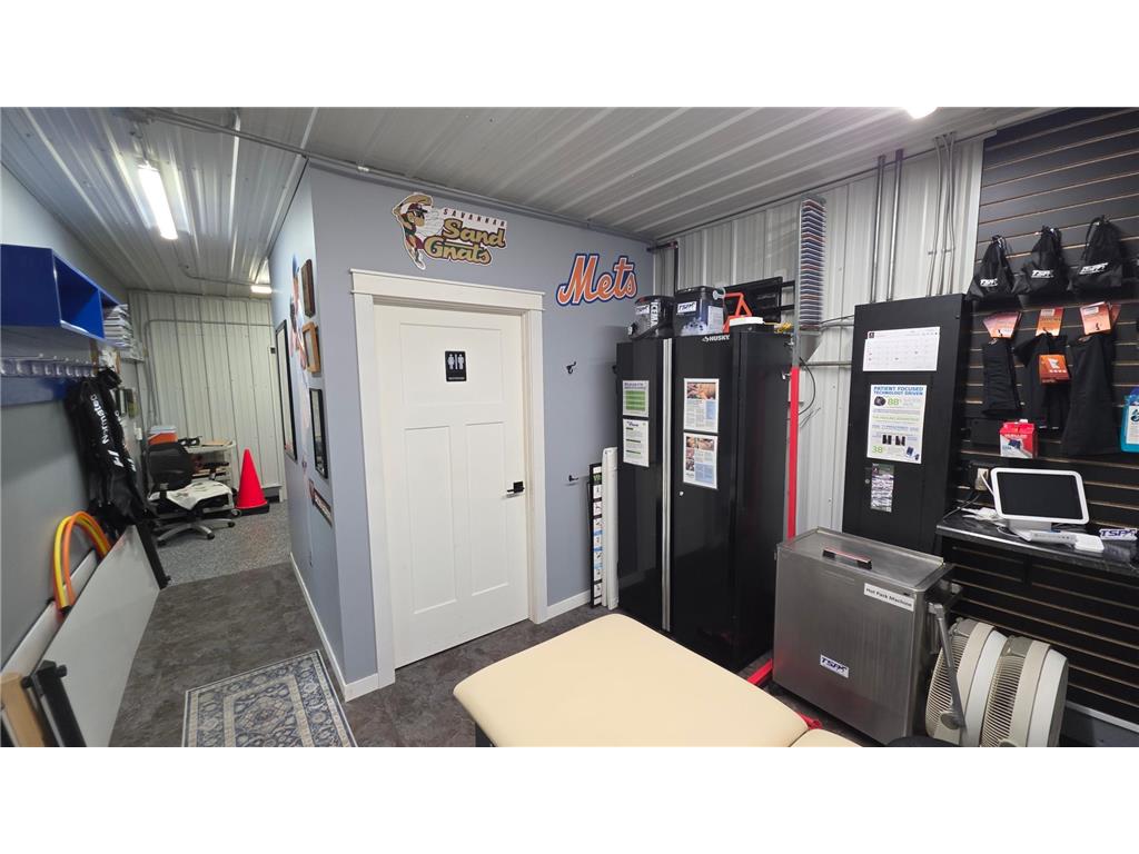600 N Washington Avenue Detroit Lakes MN 56501 7092149 image27