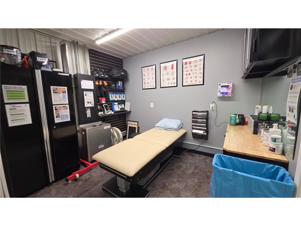 600 N Washington Avenue Detroit Lakes MN 56501 7092149 image28