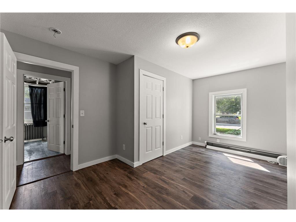 600 Oak Street Farmington MN 55024 7036470 image9