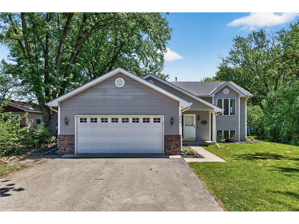 600 River Road W Delano MN 55328 7071674 image1