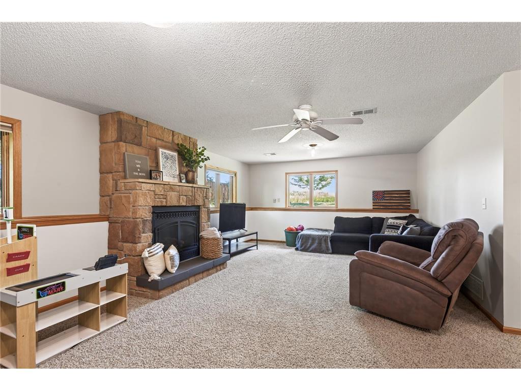 600 River Road W Delano MN 55328 7071674 image20