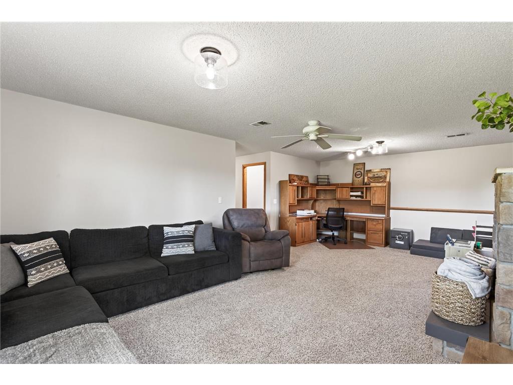 600 River Road W Delano MN 55328 7071674 image21