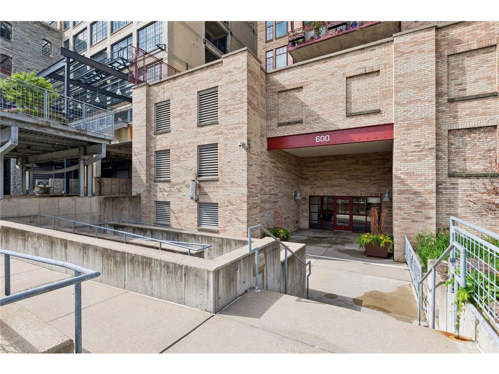 600 S 2nd Street #S302 Minneapolis MN 55401 7085930 image60