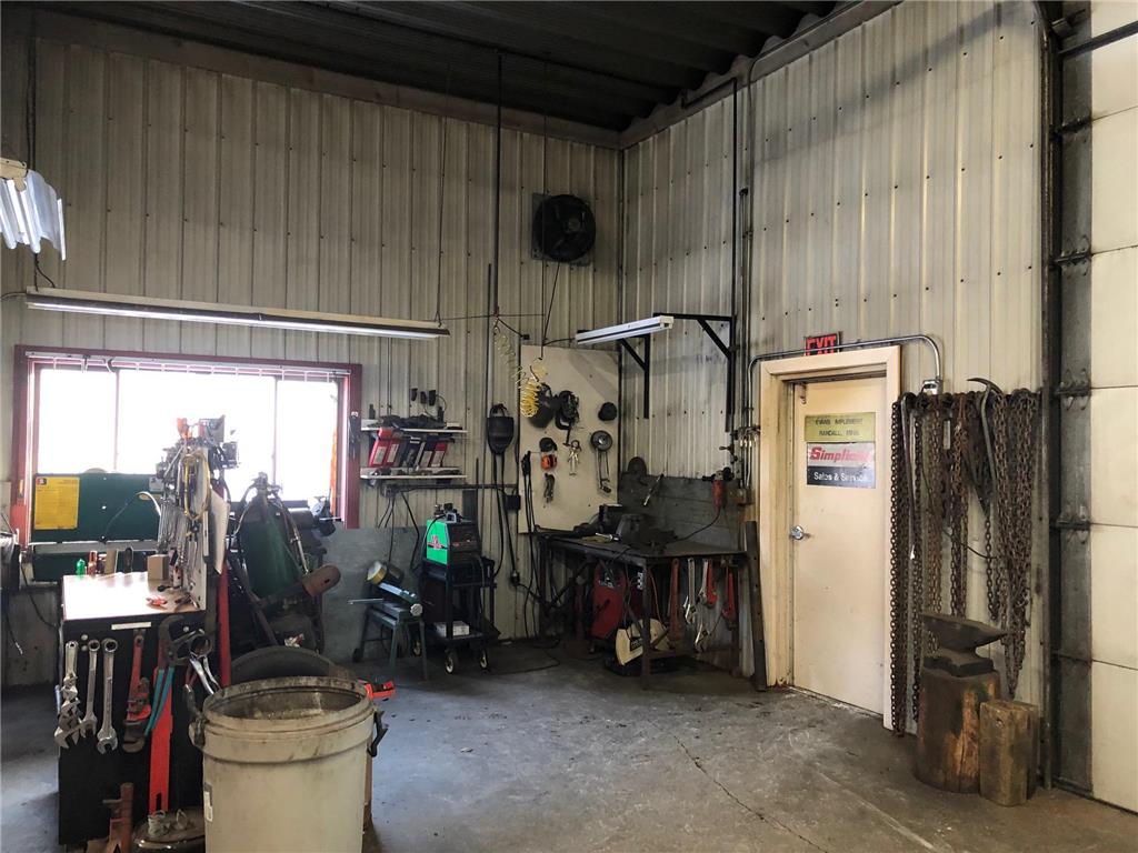 600 Superior Avenue Randall MN 56475 6395145 image13