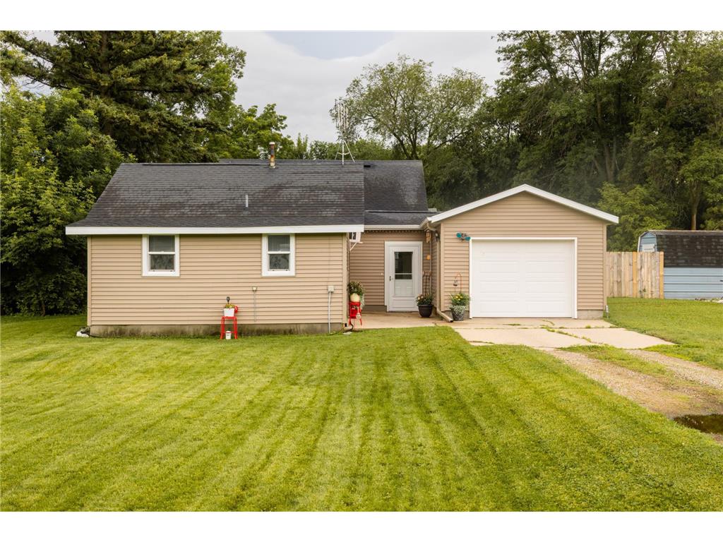 600 W 1st Avenue Osakis MN 56360 6755565 image1