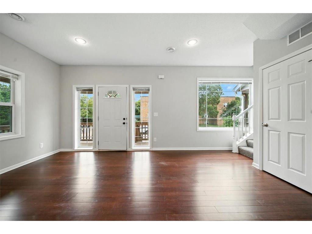 600 W 32nd Street #2 Minneapolis MN 55408 7083339 image2