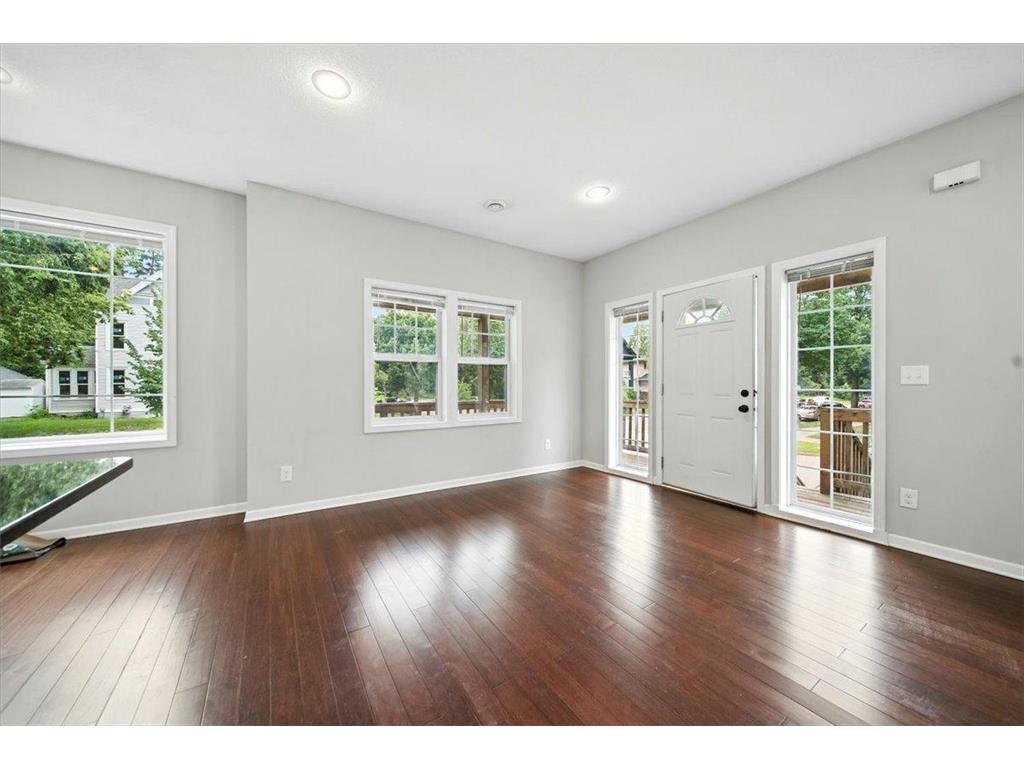 600 W 32nd Street #2 Minneapolis MN 55408 7083339 image3