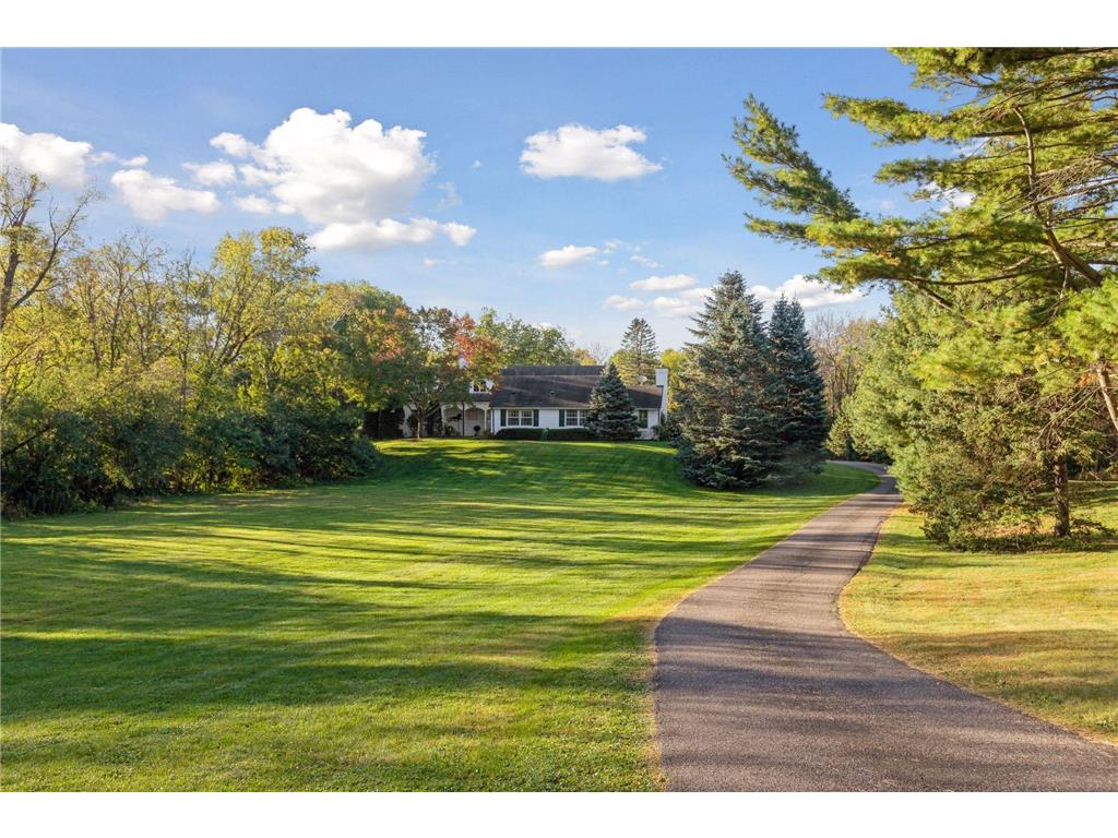 600 Wentworth Avenue Mendota Heights MN 55118 6798477 image1