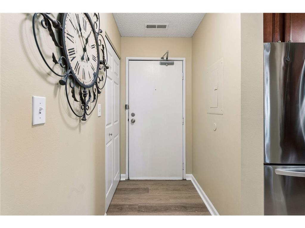 6000 Chasewood Parkway #204 Minnetonka MN 55343 7067481 image3
