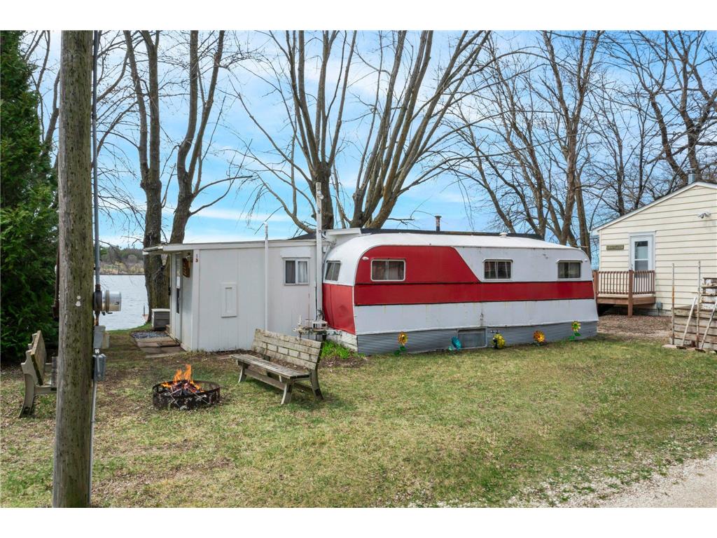 6000 Fairbanks Path #15 Wells Twp MN 55021 - Mazaska 6701082 image1